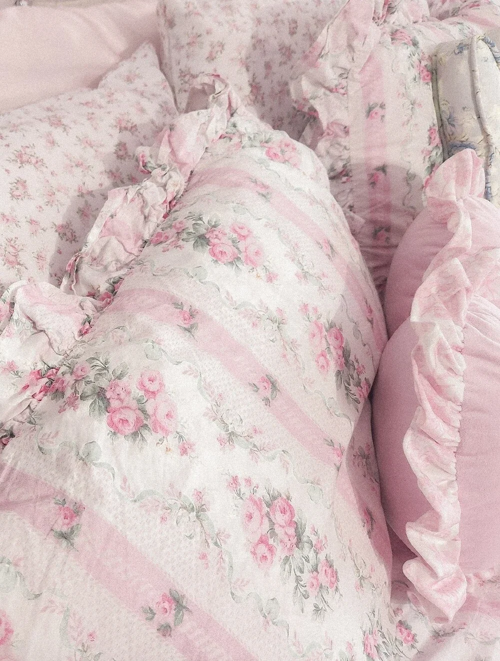 Loveshackfancy Dreamy Days Ruffle Organic Cotton Duvet & Shams